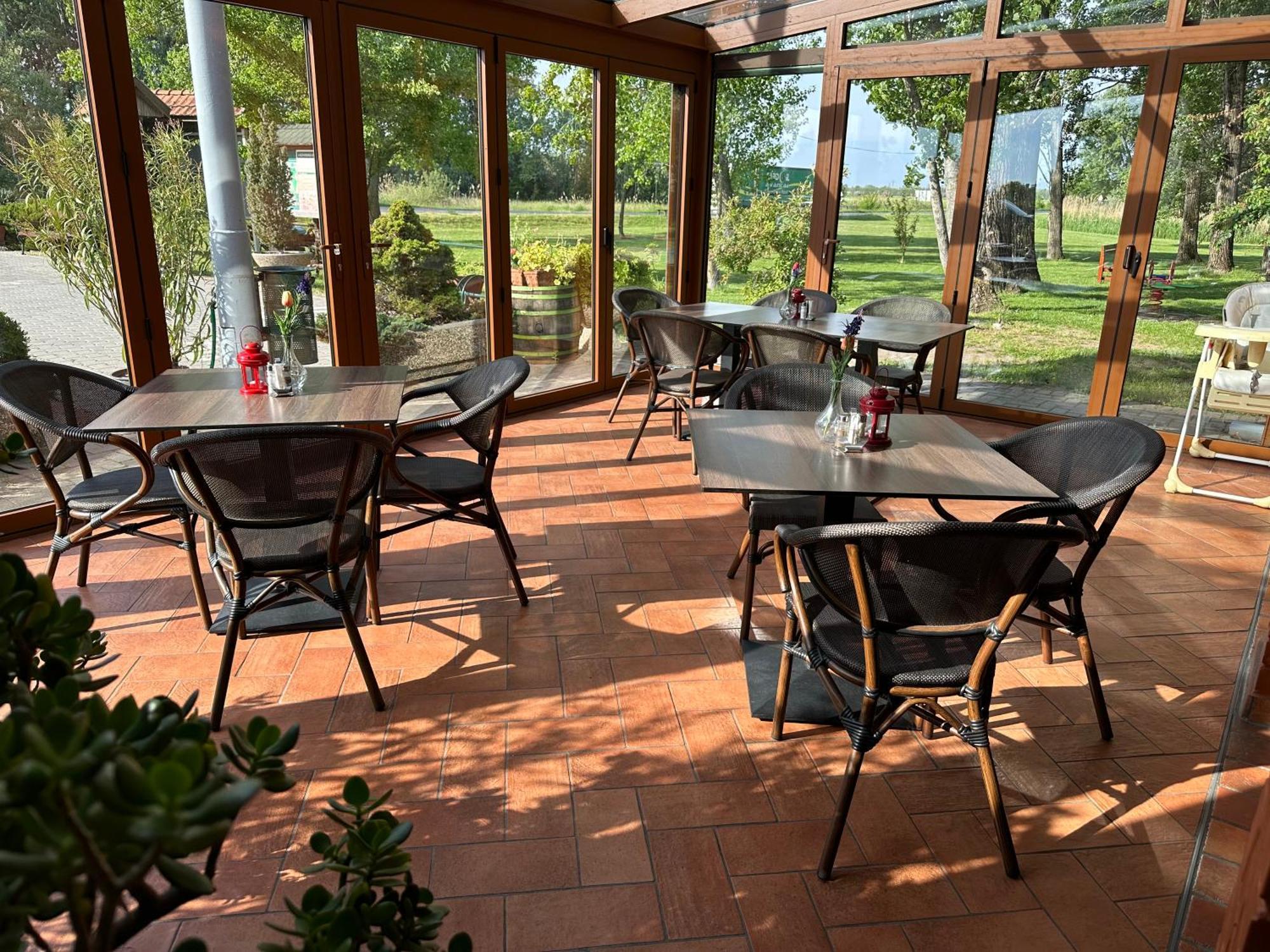 Bed and Breakfast Kigyosi Csarda & Panzio Fulopszallas Exterior foto